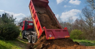 Доставка грунта Выборг, цена от 263 руб./куб.